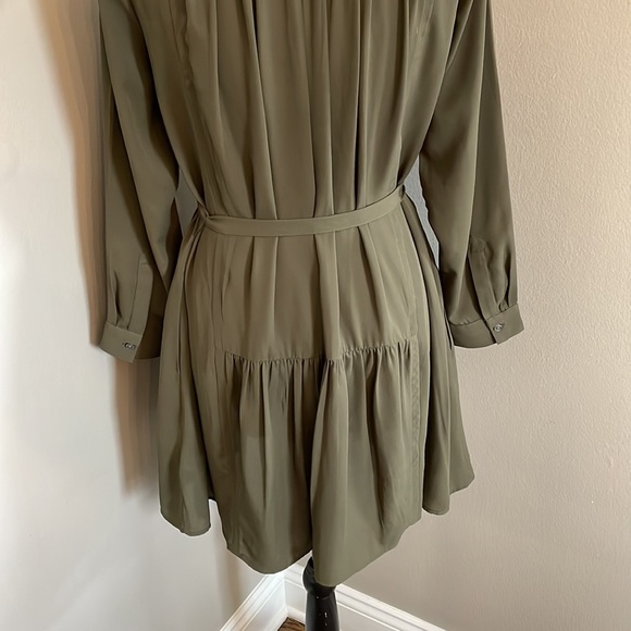 Banana Republic dress with pockets - Picture 7 of 9